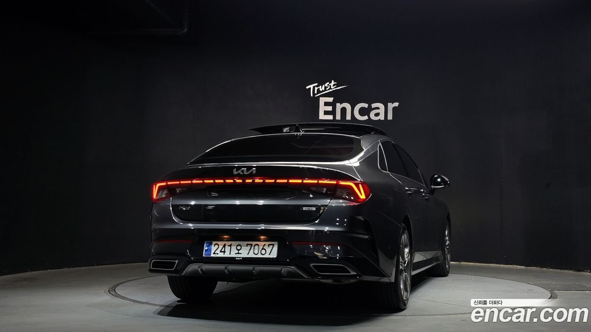 Kia K5 2023