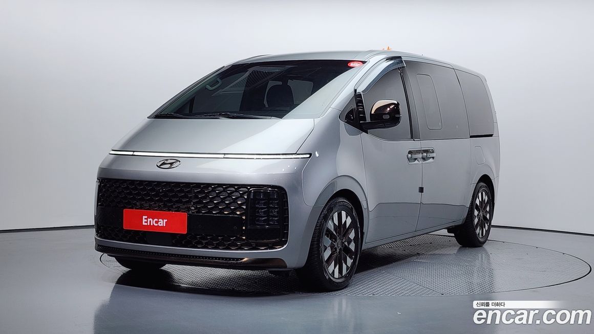 Hyundai Staria 2022