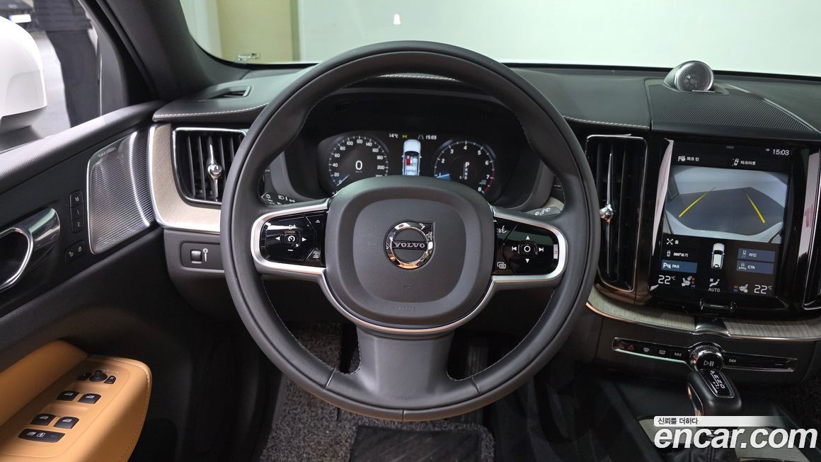 Volvo XC60 2019