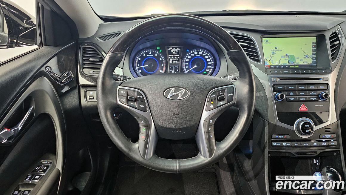 Hyundai Grandeur 2016