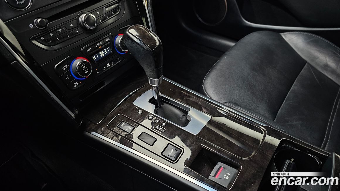 Renault-KoreaSamsung SM7 2012