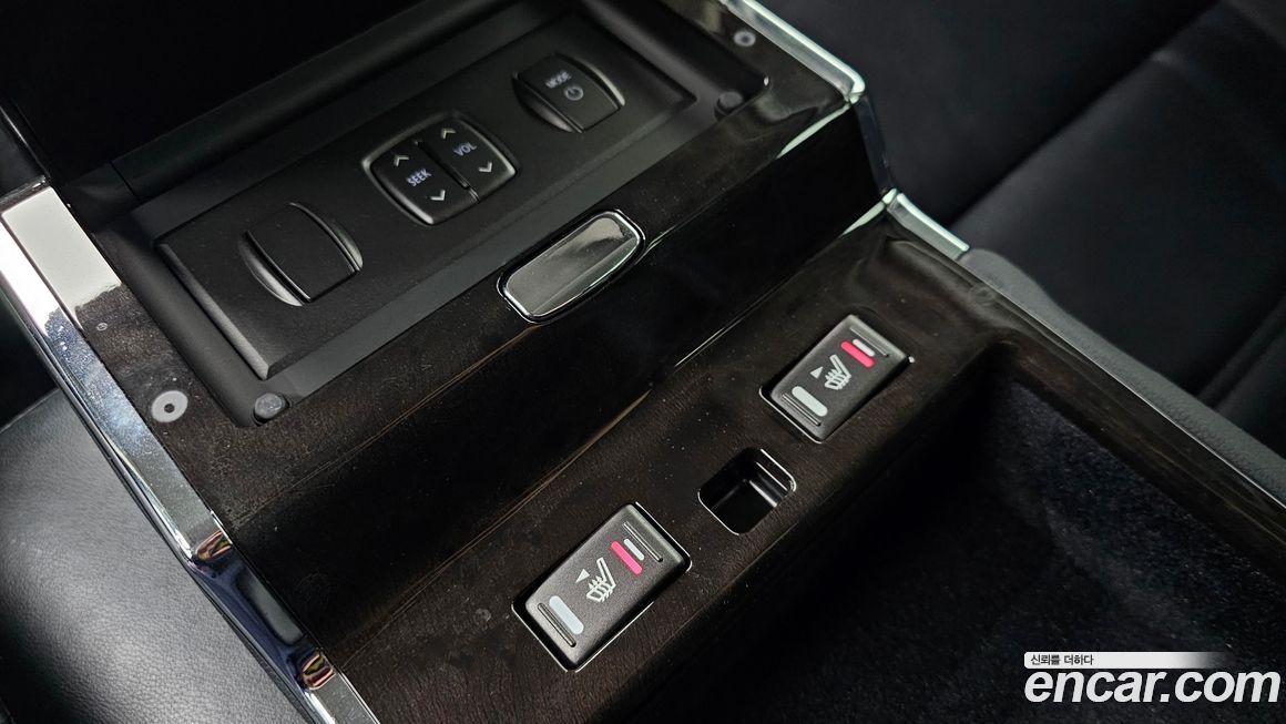 Renault-KoreaSamsung SM7 2012