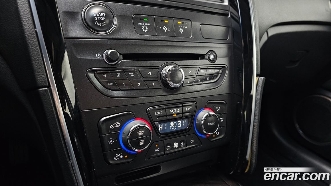 Renault-KoreaSamsung SM7 2012