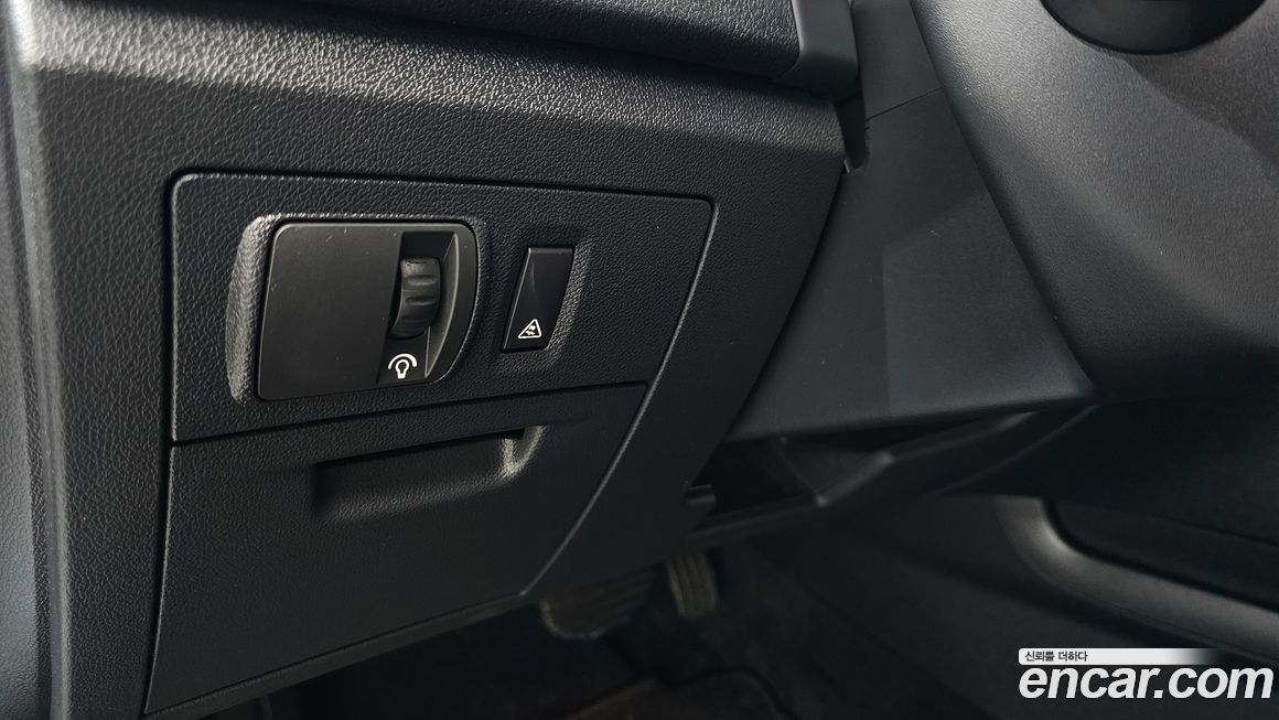 Renault-KoreaSamsung SM7 2012