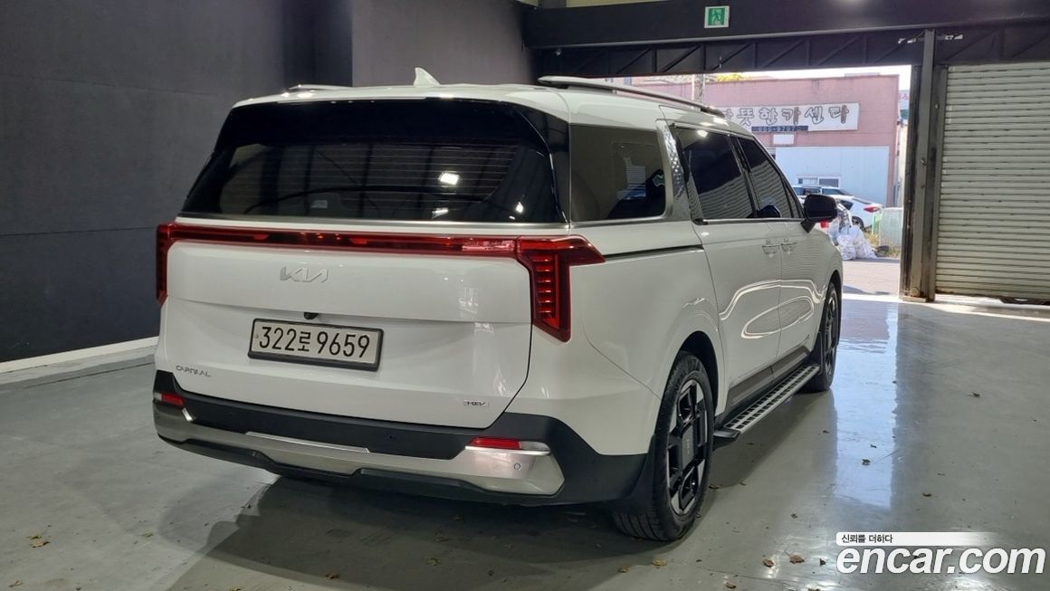 Kia Canival 2024