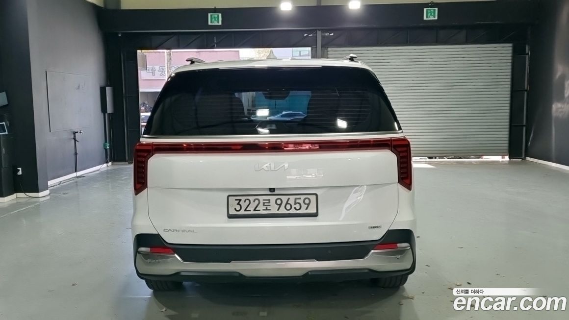 Kia Canival 2024