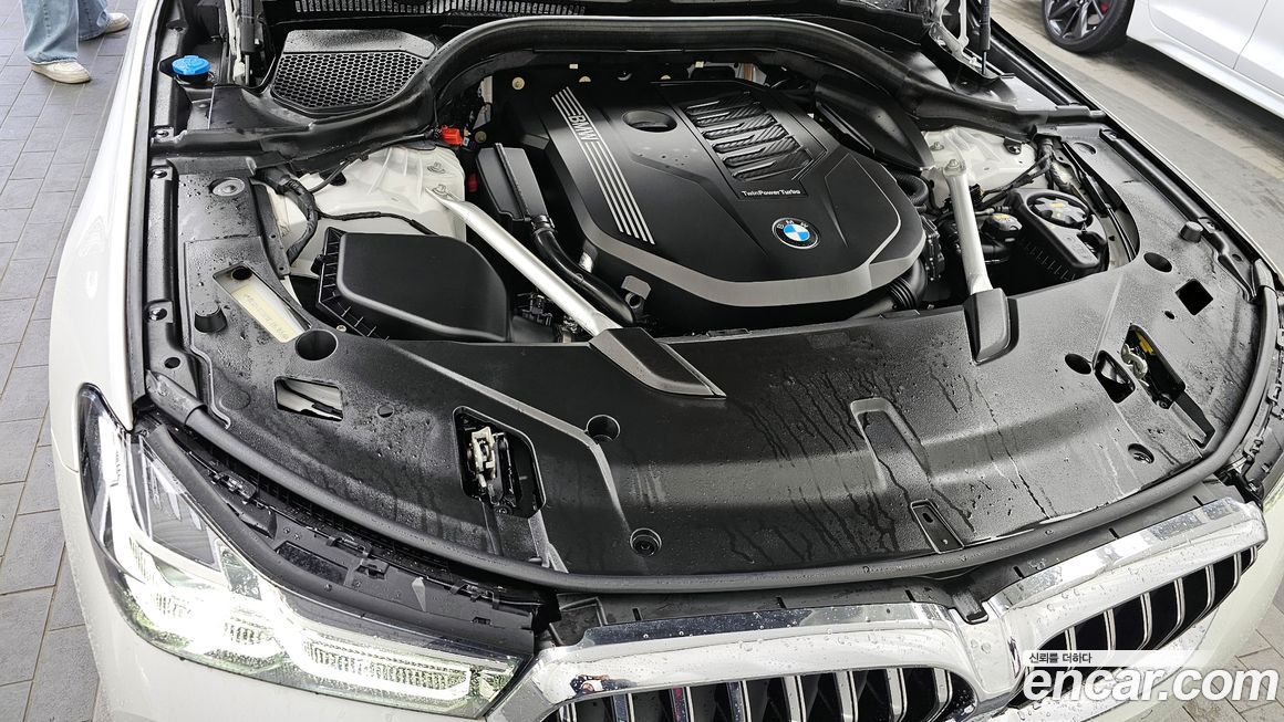 BMW Gran Turismo 2022