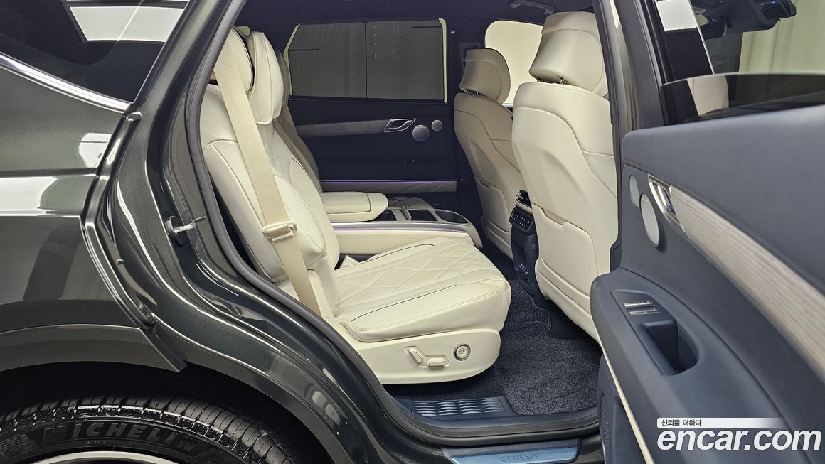 Genesis GV80 2025