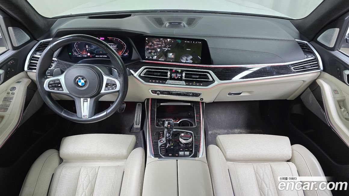 BMW X7 2022