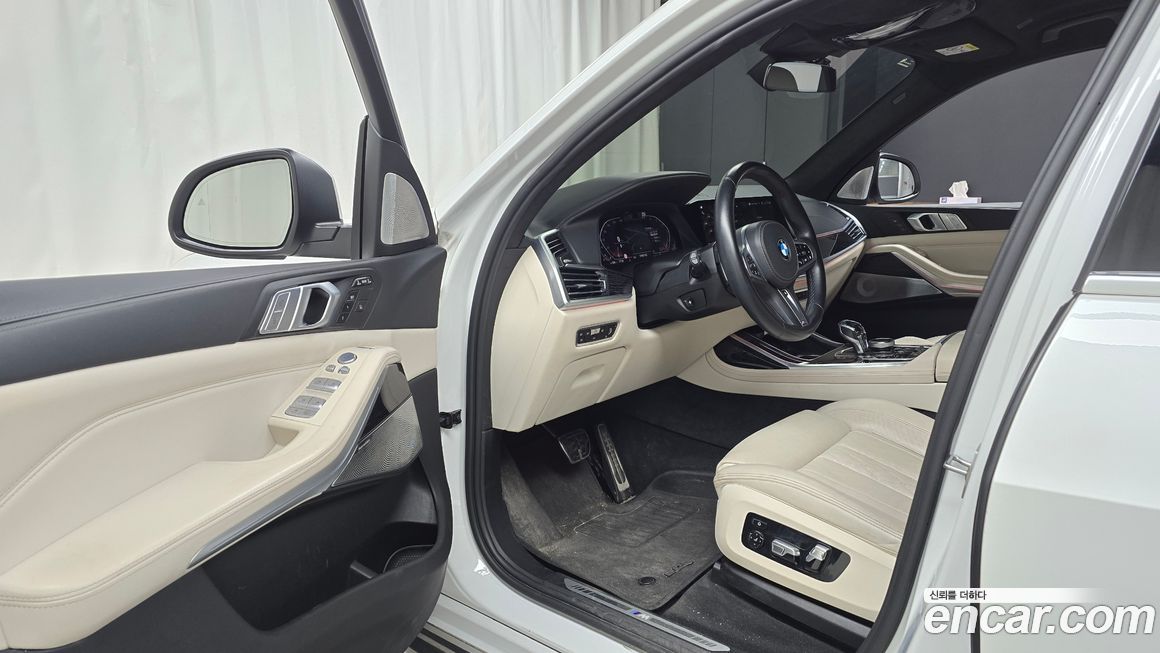 BMW X7 2022