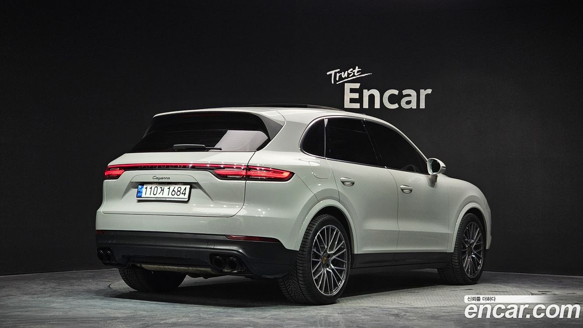 Porsche Cayenne 2023