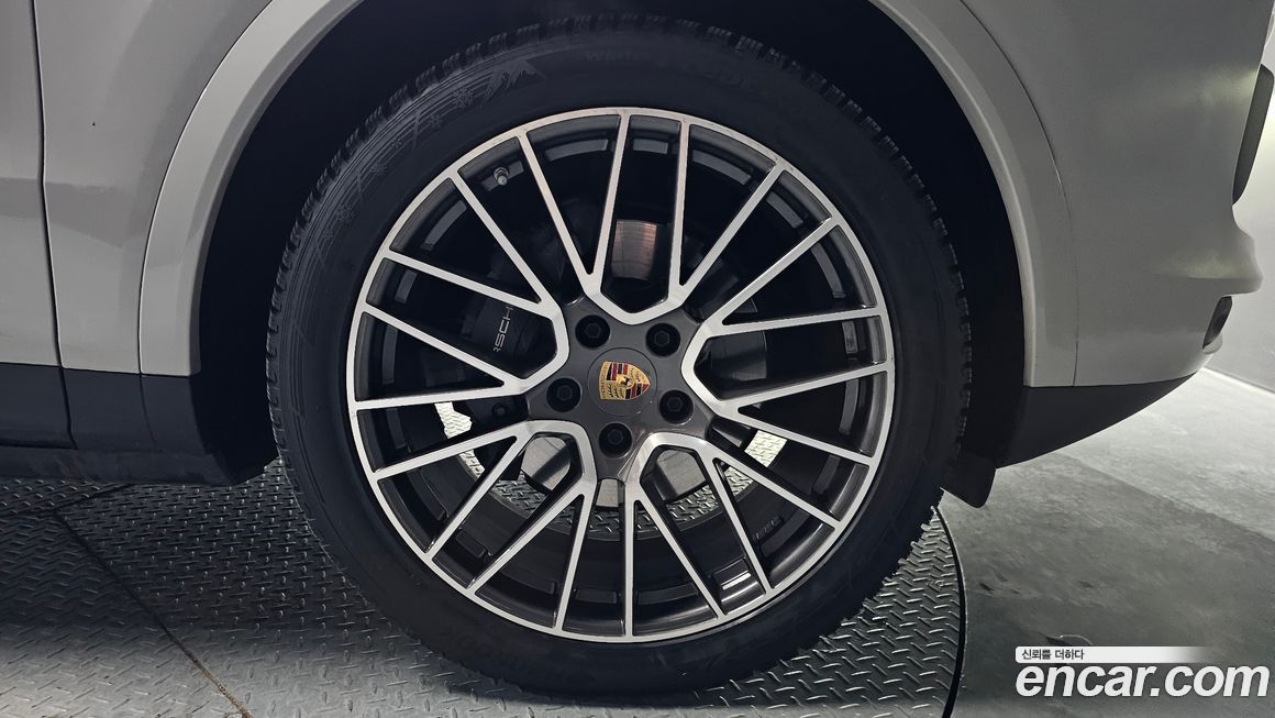 Porsche Cayenne 2023