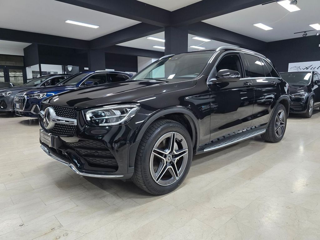 Mercedes-Benz GLC 300 2021