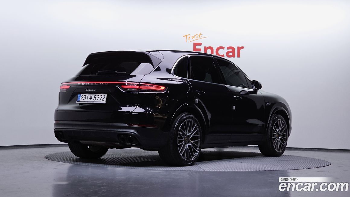 Porsche Cayenne 2022