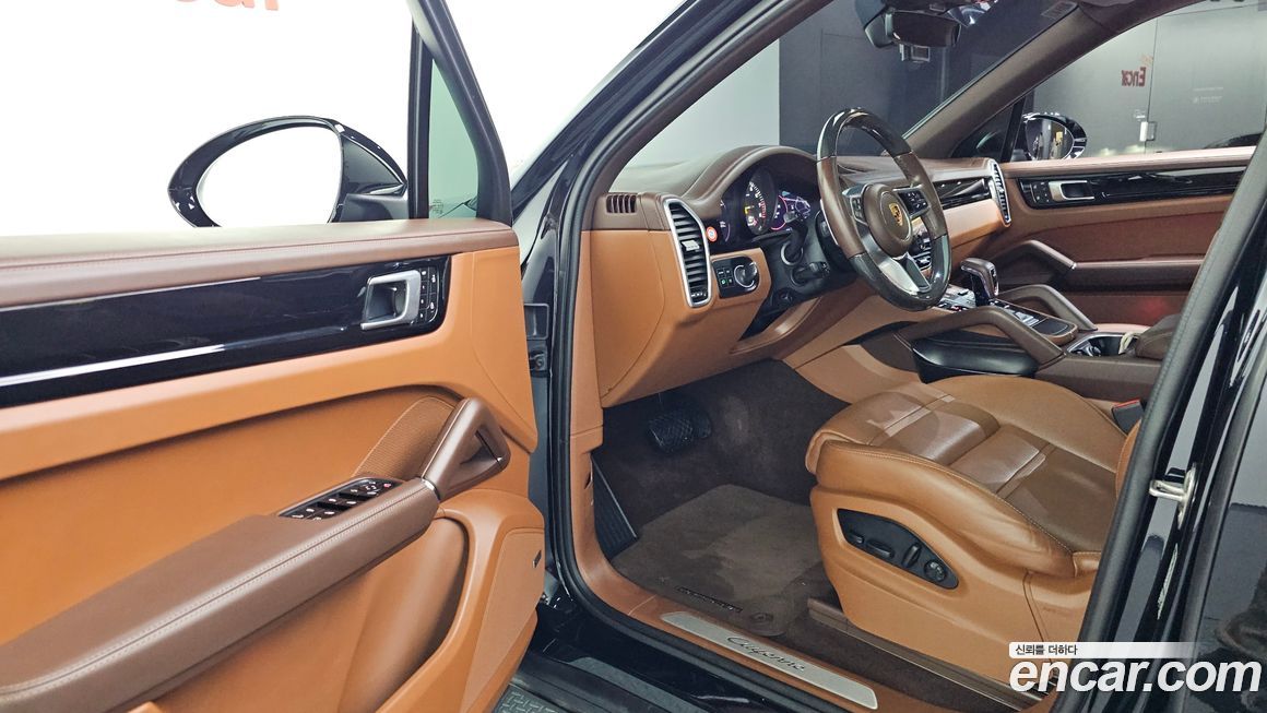 Porsche Cayenne 2022