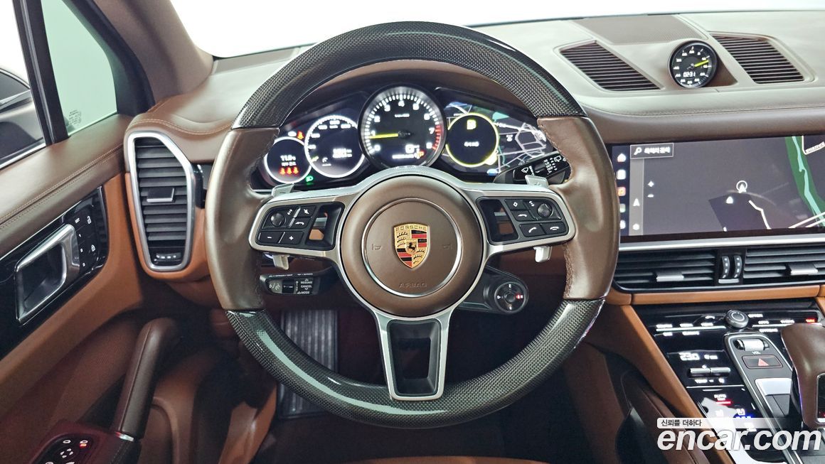 Porsche Cayenne 2022