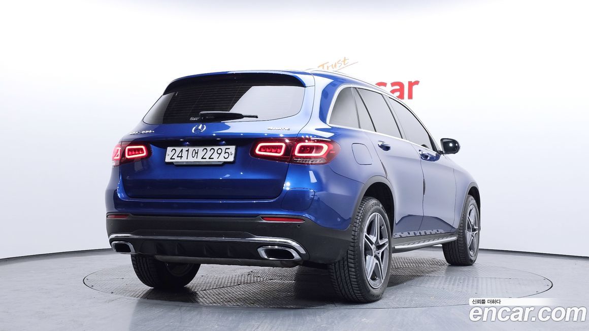 Mercedes-Benz GLC-Class 2022