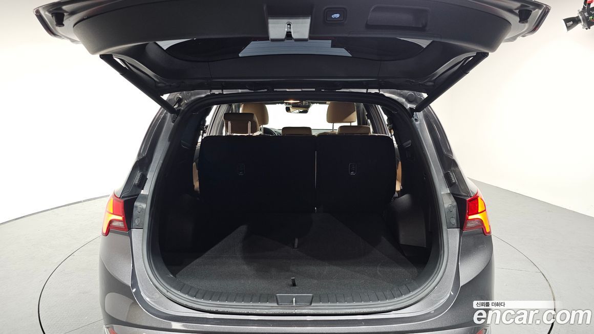 Hyundai Santafe 2022