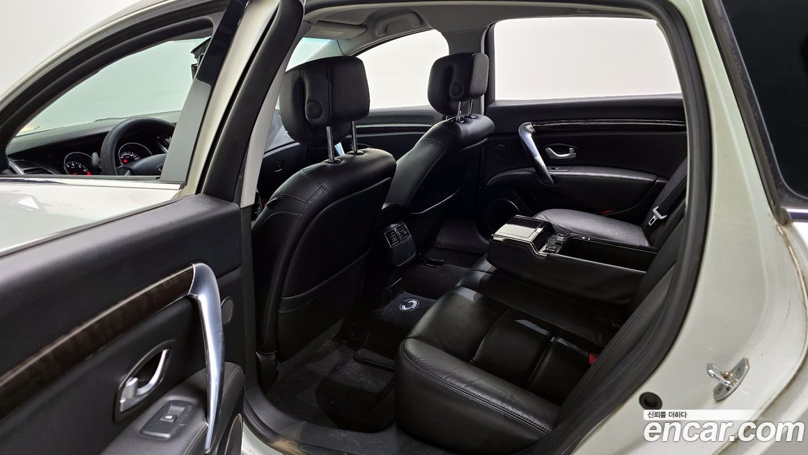 Renault-KoreaSamsung SM7 2012