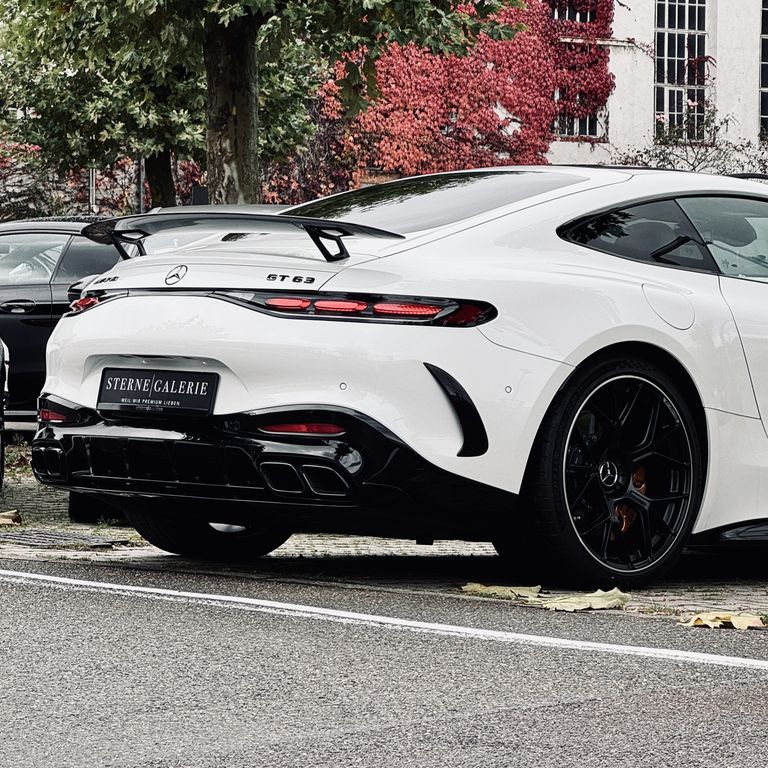 Mercedes-Benz AMG GT 2024