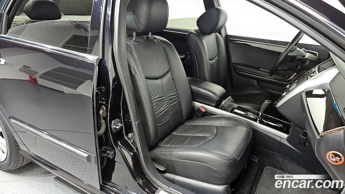 Renault-KoreaSamsung SM7 2011