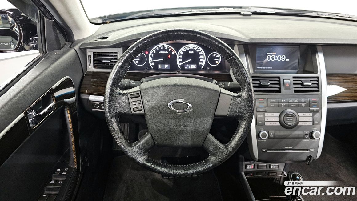 Renault-KoreaSamsung SM7 2011