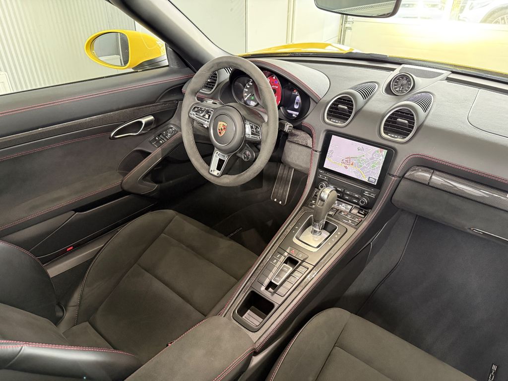 Porsche Boxster 2023