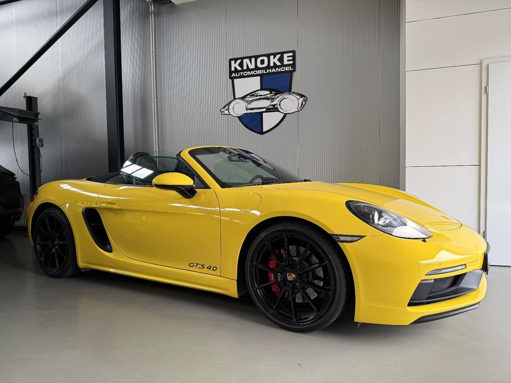 Porsche Boxster 2023