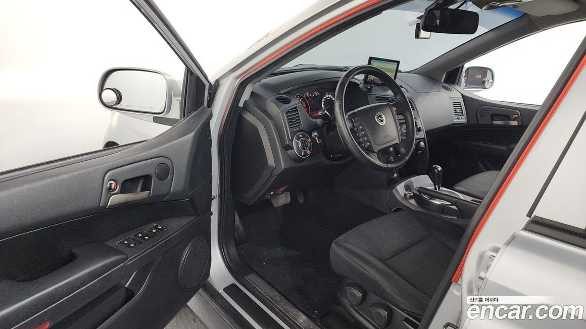 KG_Mobility_Ssangyong KORANDO 2012