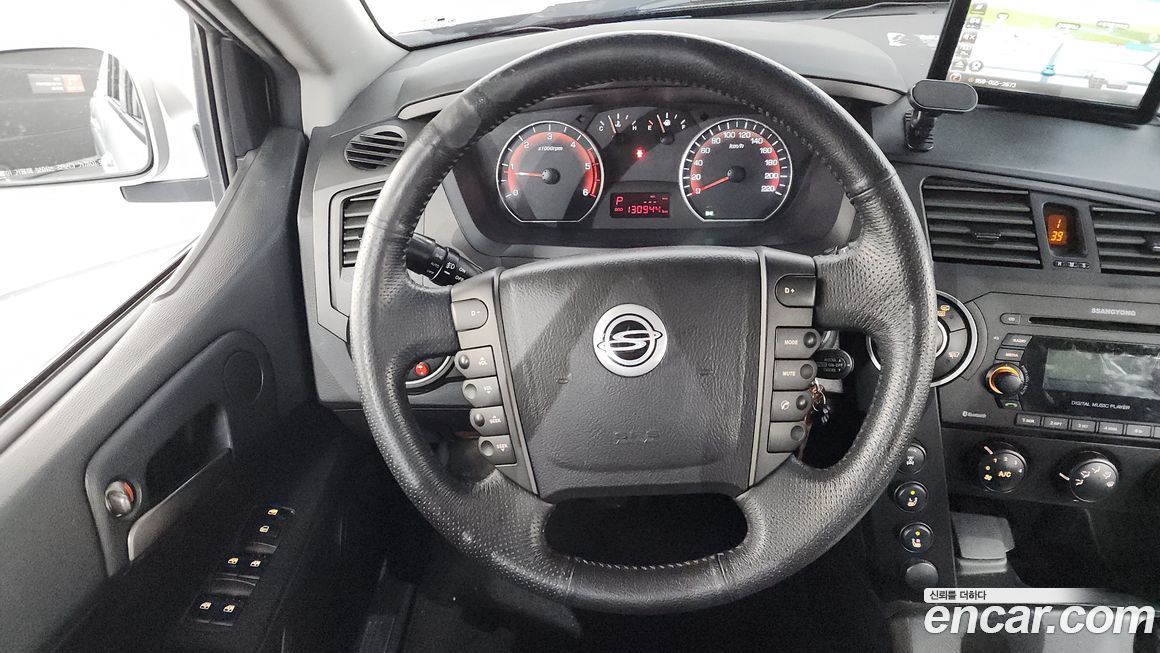 KG_Mobility_Ssangyong KORANDO 2012