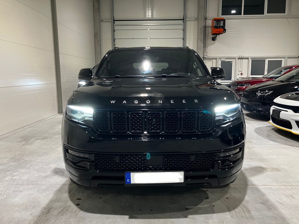 Jeep Wagoneer 2023