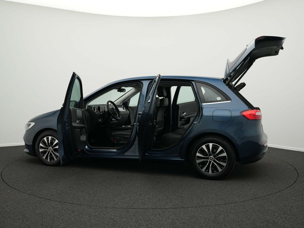 Mercedes-Benz B 180 2022