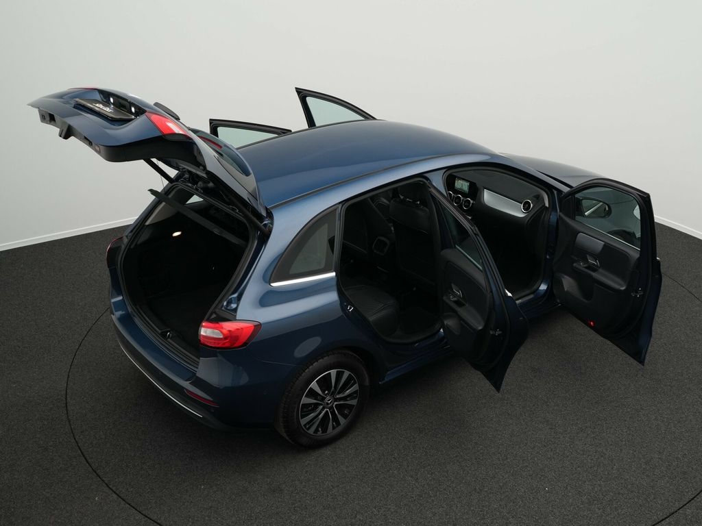 Mercedes-Benz B 180 2022