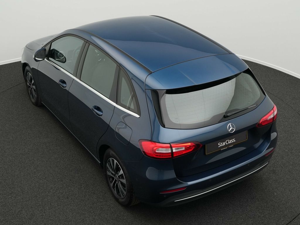 Mercedes-Benz B 180 2022