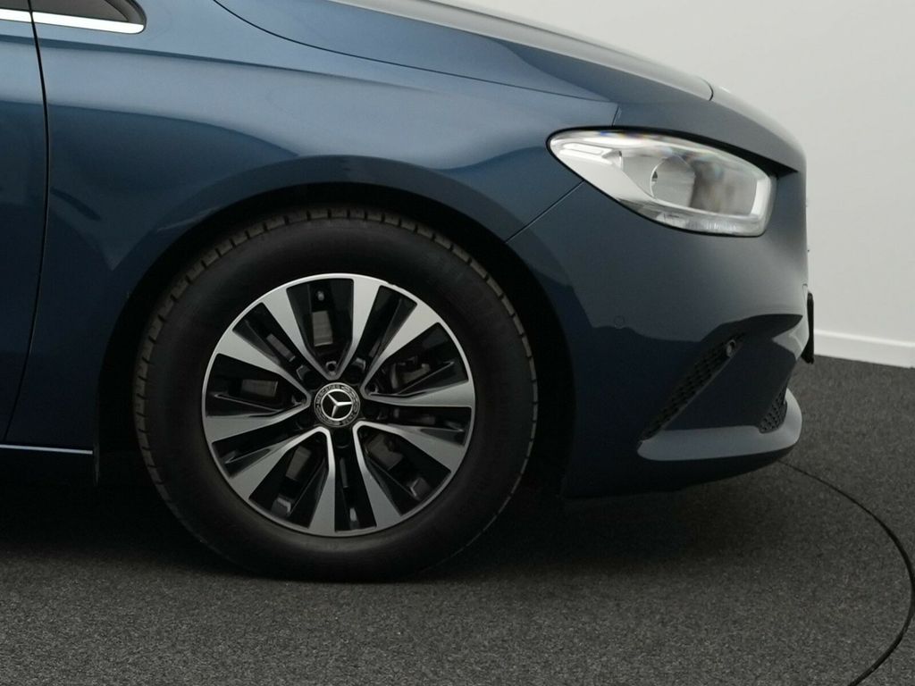 Mercedes-Benz B 180 2022