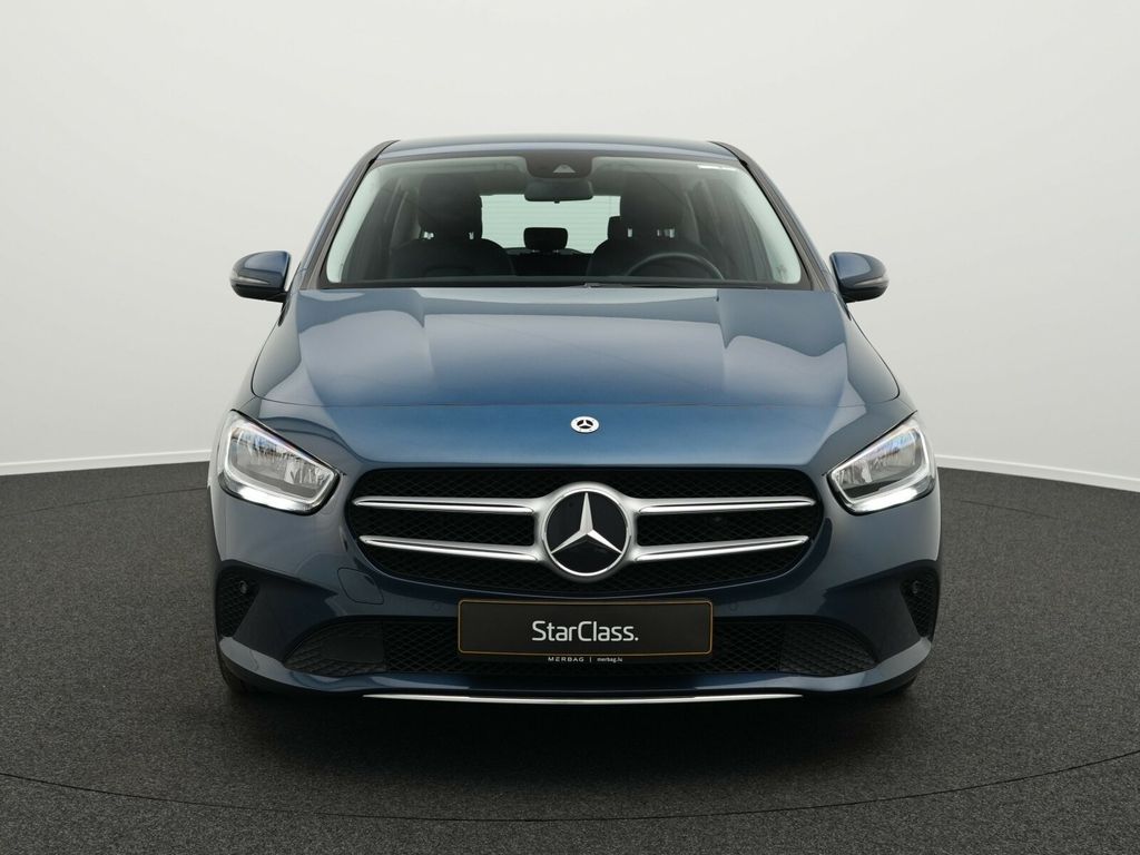 Mercedes-Benz B 180 2022
