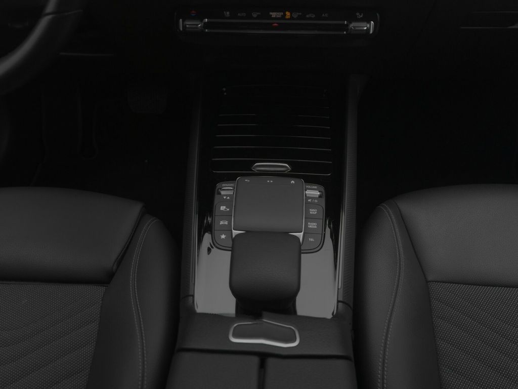 Mercedes-Benz B 180 2022