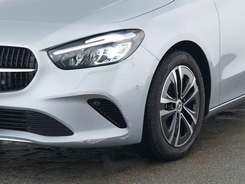 Mercedes-Benz B 220 2024