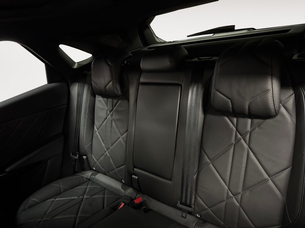 DS Automobiles DS7 (Crossback) 2024