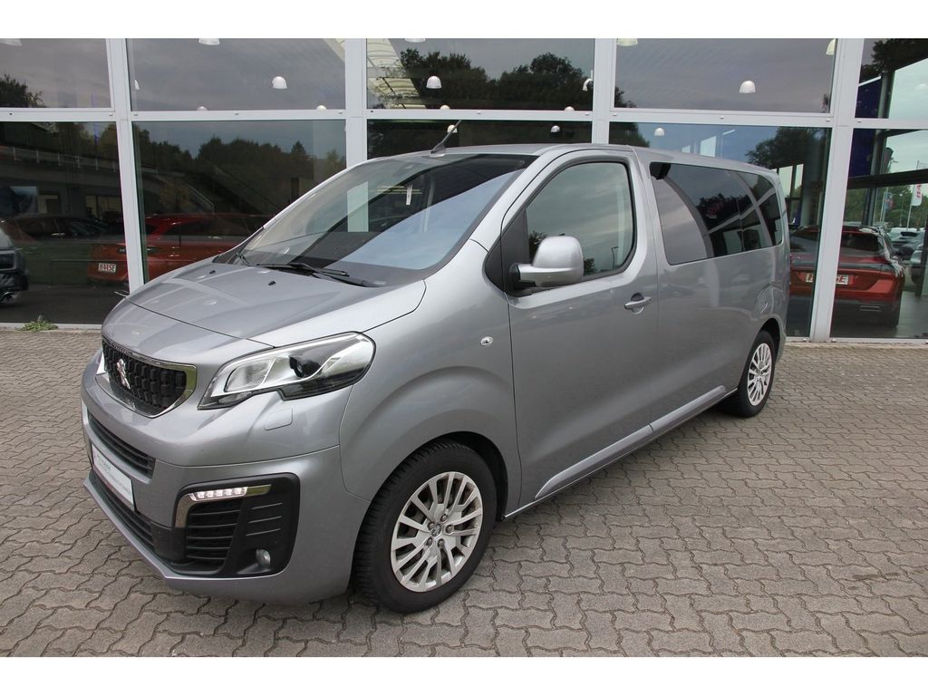 Peugeot Traveller 2020