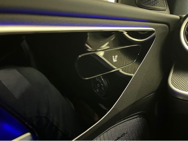 Mercedes-Benz C 300 2025