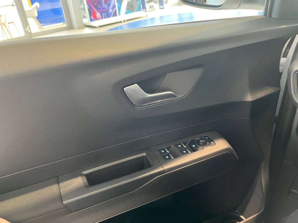 Ford Tourneo Courier 2025