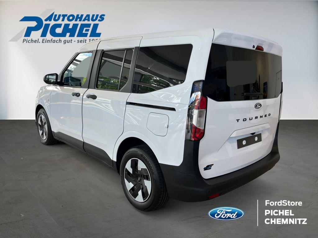 Ford Tourneo Courier 2025