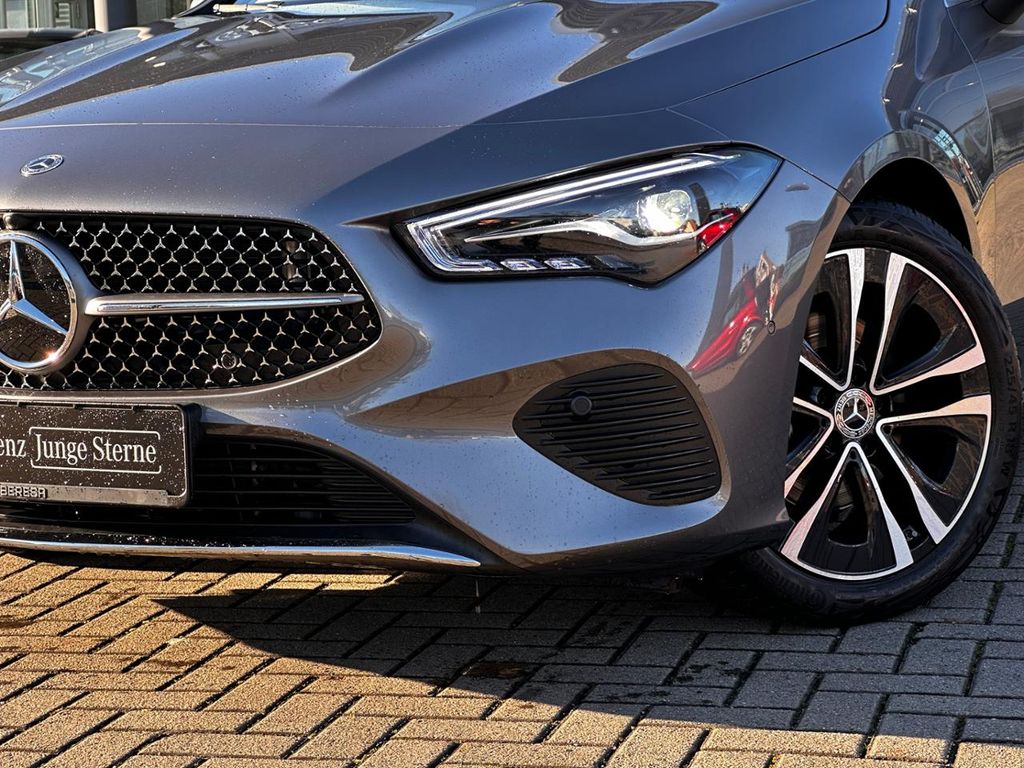 Mercedes-Benz CLA 180 2025