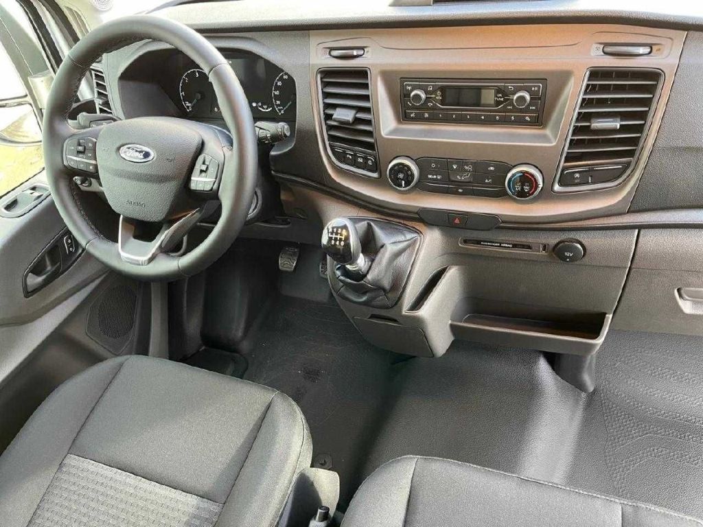 Ford Transit 2023