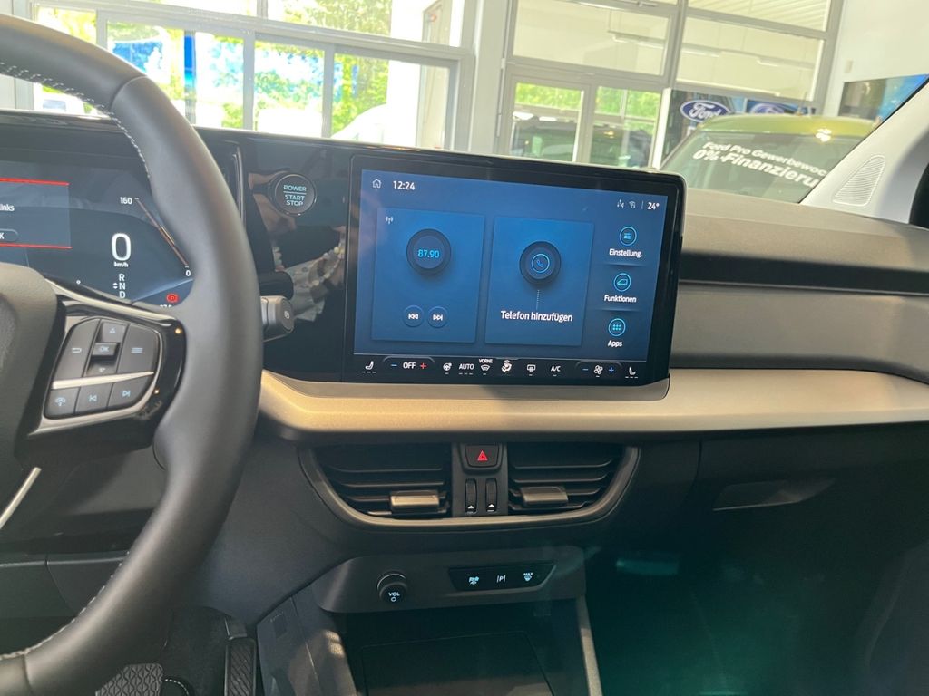 Ford Tourneo Courier 2025