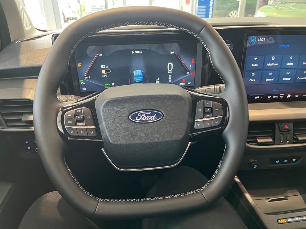 Ford Tourneo Courier 2025