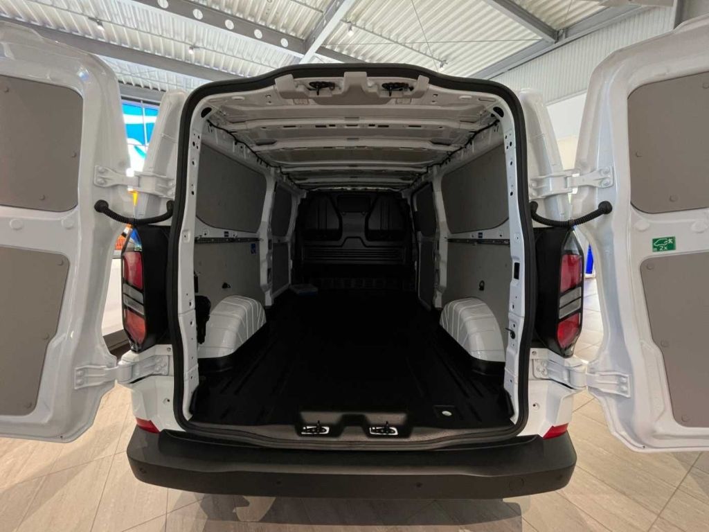 Ford Transit Custom 2024