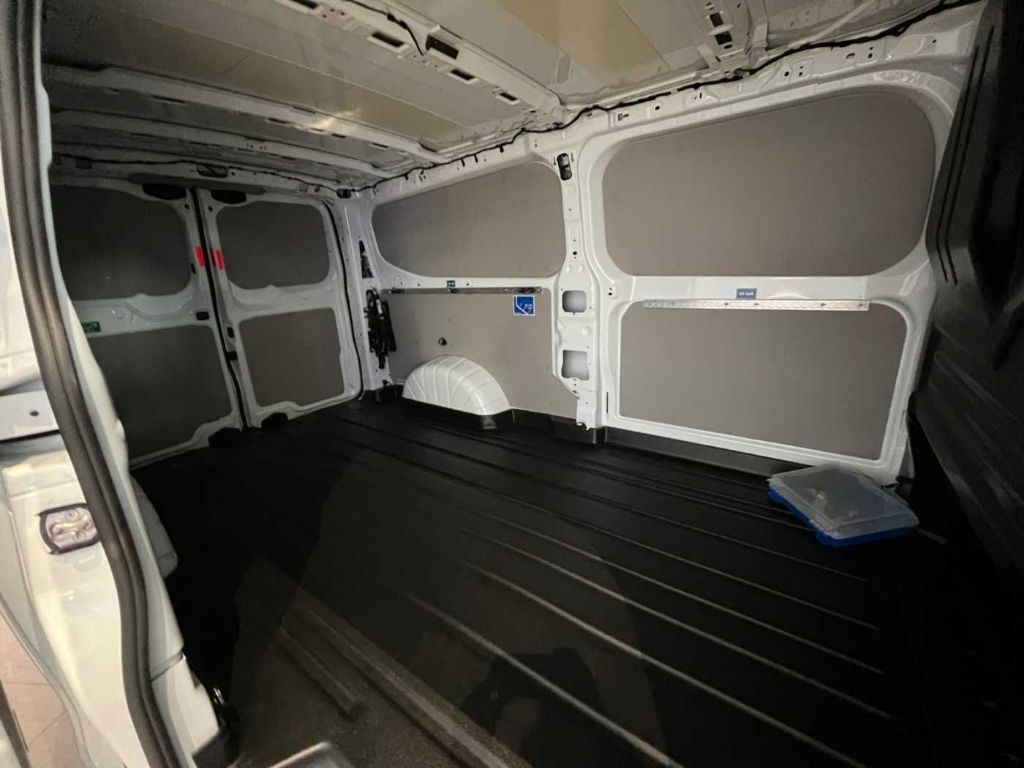 Ford Transit Custom 2024