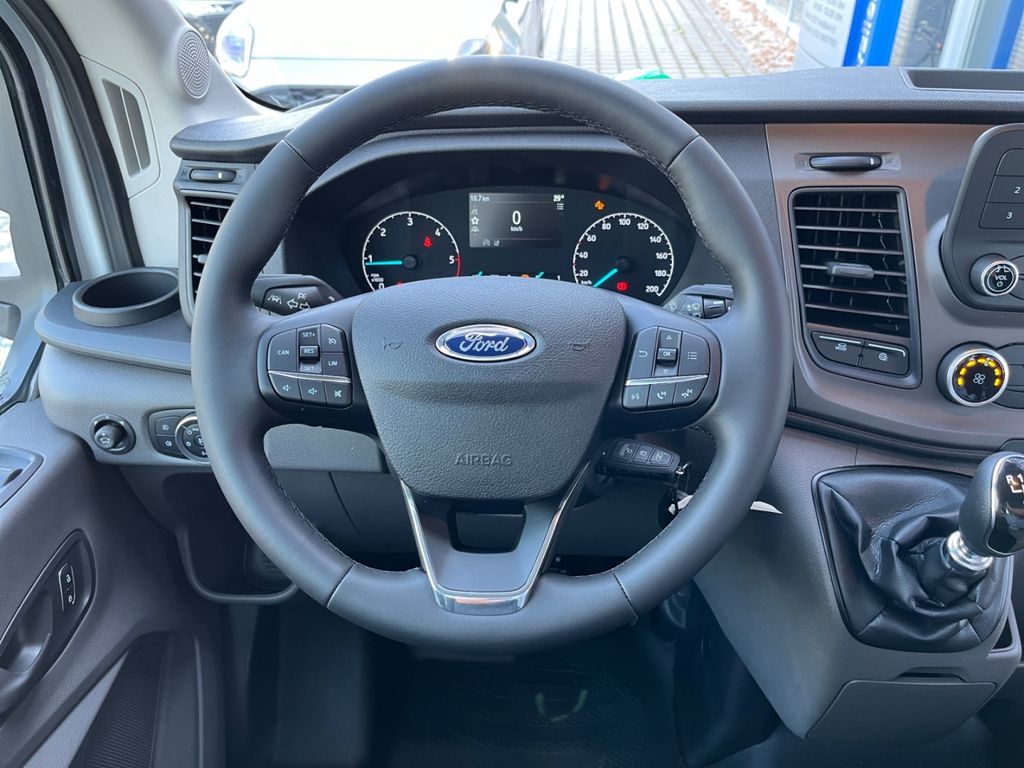 Ford Transit 2025